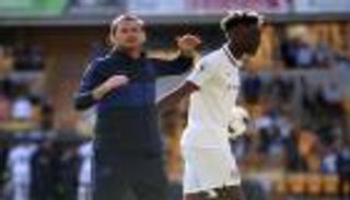 "رد على المشككين".. لامبارد يمتدح أبراهام بعد رباعية ساوثهامتون