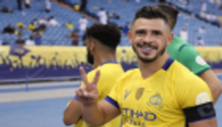 لاعب النصر السعودي يمتدح اتحاد جدة