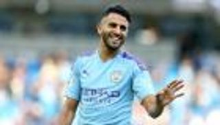 محرز ينافس على جائزة جديدة لشهر سبتمبر