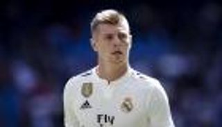 ريال مدريد مهدد بفقدان كروس أمام برشلونة