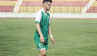 بعد منعه من اللعب في الجزائر.. قلب بنعبو ينبض من جديد في فرنسا