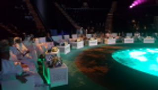 البحرين تدعو للاقتداء بالإمارات في التطور العمراني