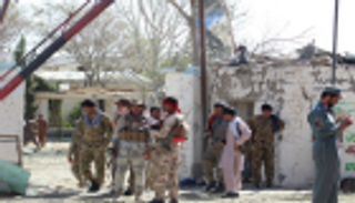 مقتل 3 أشخاص في تفجير انتحاري شرقي أفغانستان