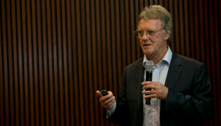 السير البريطاني بيتر راتكليف