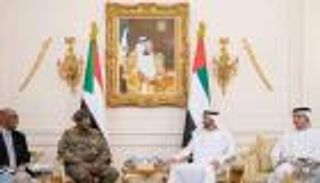 البرهان وحمدوك يصلان الإمارات في زيارة تستغرق يومين