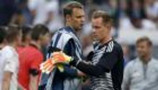 شتيجن يأخذ خطوة للخلف أمام نوير في صراعهما بمنتخب ألمانيا