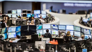 الأسهم الأوروبية تتراجع