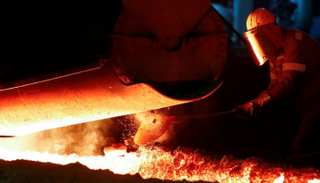 ارتفاع مفاجئ للإنتاج في ألمانيا يشير لاحتمال تفادي ألمانيا ركودا