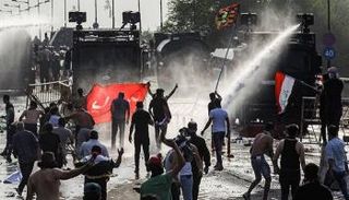 احتجاجات عنيفة شهدها العراق خلال الأيام الماضية