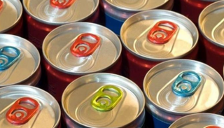 سنغافورة تحظر إعلانات العصائر والمشروبات الغازية