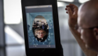 "أمازون" تدعو لتنظيم استخدام تقنية التعرف على الوجوه