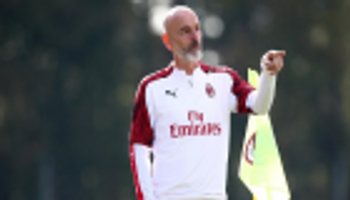 بيولي يبدأ مهمة إنقاذ ميلان بقرارات انضباطية