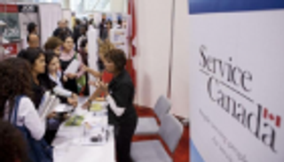 هبوط معدل البطالة في كندا خلال سبتمبر إلى 5.5%