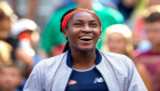 الطفلة كوكو جوف تتوج ببطولة لينز للتنس رغم وداعها المبكر