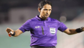 طاقم تحكيم سيريلانكي لإدارة مواجهة الإمارات وتايلاند