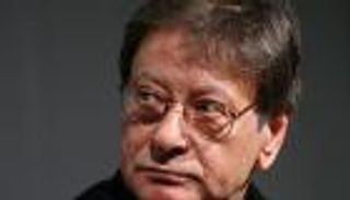 ناقد أردني: محمود درويش كتب قصيدة "سجل أنا عربي" على علبة سجائر