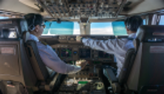 طائرات المستقبل تختبر الطيار وتتأقلم على إمكانياته