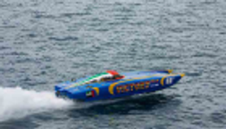 ثنائي إماراتي يقود "فيكتوري 3" للفوز ببطولة العالم للزوارق السريعة