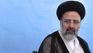 رئيس السلطة القضائية إبراهيم رئيسي يقود حملة ضد الفساد بإيران