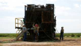 النفط يهبط 3% بضغط ضبابية الاتفاق التجاري