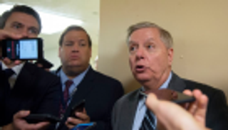 سيناتور أمريكي يتوعد تركيا بعقوبات تشل اقتصادها