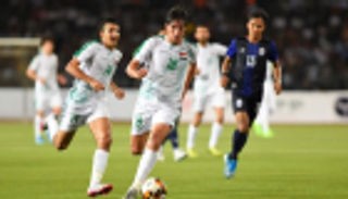 العراق يكتسح كمبوديا ويخطف صدارة مؤقتة