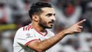 منتخب الإمارات يتسلح بمبخوت "الفتى الذهبي" في مواجهة تايلاند