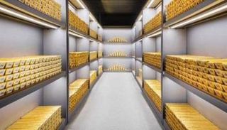 روسيا تعيد بناء واحد من أكبر 6 احتياطيات للذهب عالميا