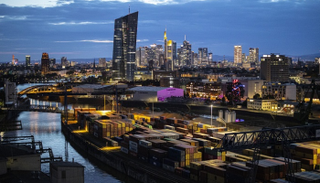 تراجع ثقة المستثمرين الألمان بأكثر من المتوقع في أكتوبر