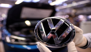 فولكس فاجن تجمد بتوسعاتها فى تركيا