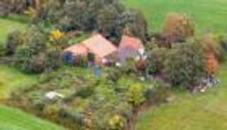 عائلة هولندية تعيش في قبو انتظارا لنهاية العالم