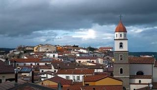 قرية برينديزي دي مونتانيا الإيطالية