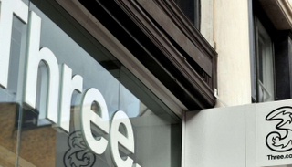 شركة "ثري" تخدم ملايين المشتركين في بريطانيا
