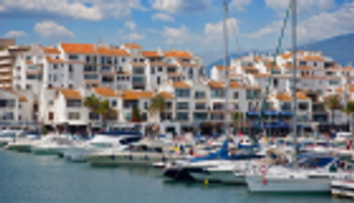 ماربيليا الإسبانية مدينة لم تفقد بريقها.. ملتقى الأثرياء والمشاهير 