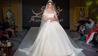 فستان زفاف من تصميم منى المنصوري