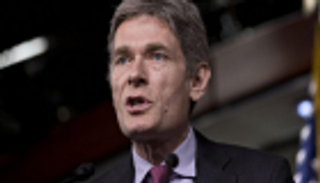 عضو بالكونجرس الأمريكي: يتعين معاقبة تركيا على غزو سوريا