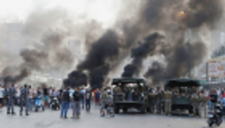 تصاعد وتيرة الاحتجاجات في لبنان.. والدول تحذر رعاياها