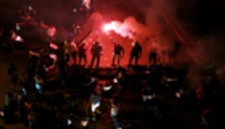 احتجاجات لبنان تتواصل.. وعون يدعو لجلسة حكومية طارئة