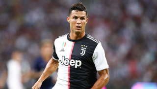 كريستيانو رونالدو مهاجم يوفنتوس