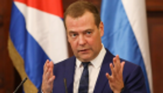 روسيا تتعهد بالرد على نشر "الناتو" قواعد عسكرية قرب حدودها