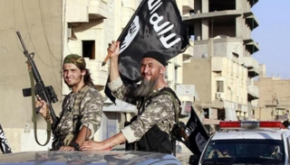 عناصر من تنظيم داعش الإرهابي- أرشيفية