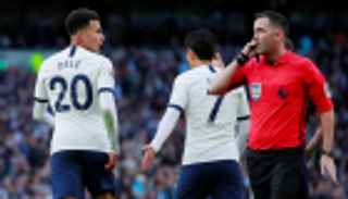 رفض قرار "الفار" ينقذ توتنهام من الخسارة أمام واتفورد