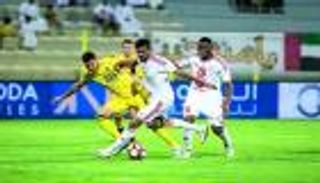 الشارقة يقسو على الوصل بخماسية ويتشبث بصدارة الدوري الإماراتي