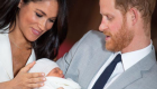 ميجان ماركل تكشف معاناتها مع الأمومة تحت أضواء الشهرة