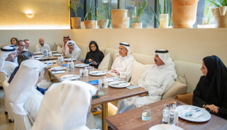 مناقشة موازنة دبي لعام 2020-2021