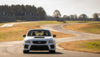 "سوبارو" تستدعي مئات السيارات في الصين