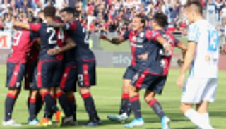 كالياري يتخطى روما السلبي في جدول ترتيب الكالتشيو