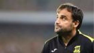 الاتحاد السعودي يستجيب لضغوط الجماهير ويقيل سييرا