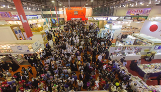 جانب من فعاليات معرض الشارقة الدولي للكتاب