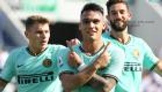 إنتر يقتنص فوزا مثيرا ويعزز وصافته للدوري الإيطالي